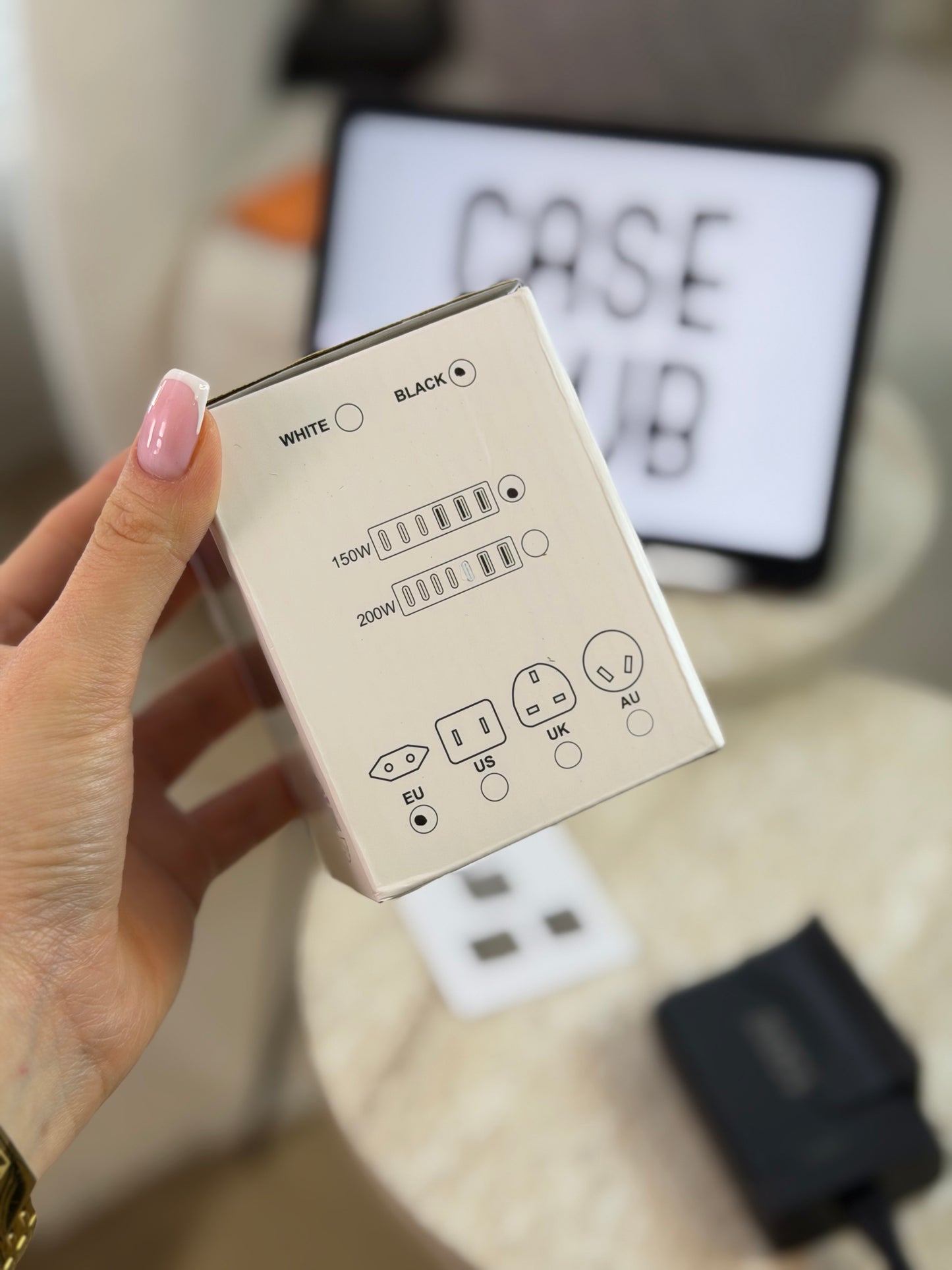 GaN pro desktop fast charger