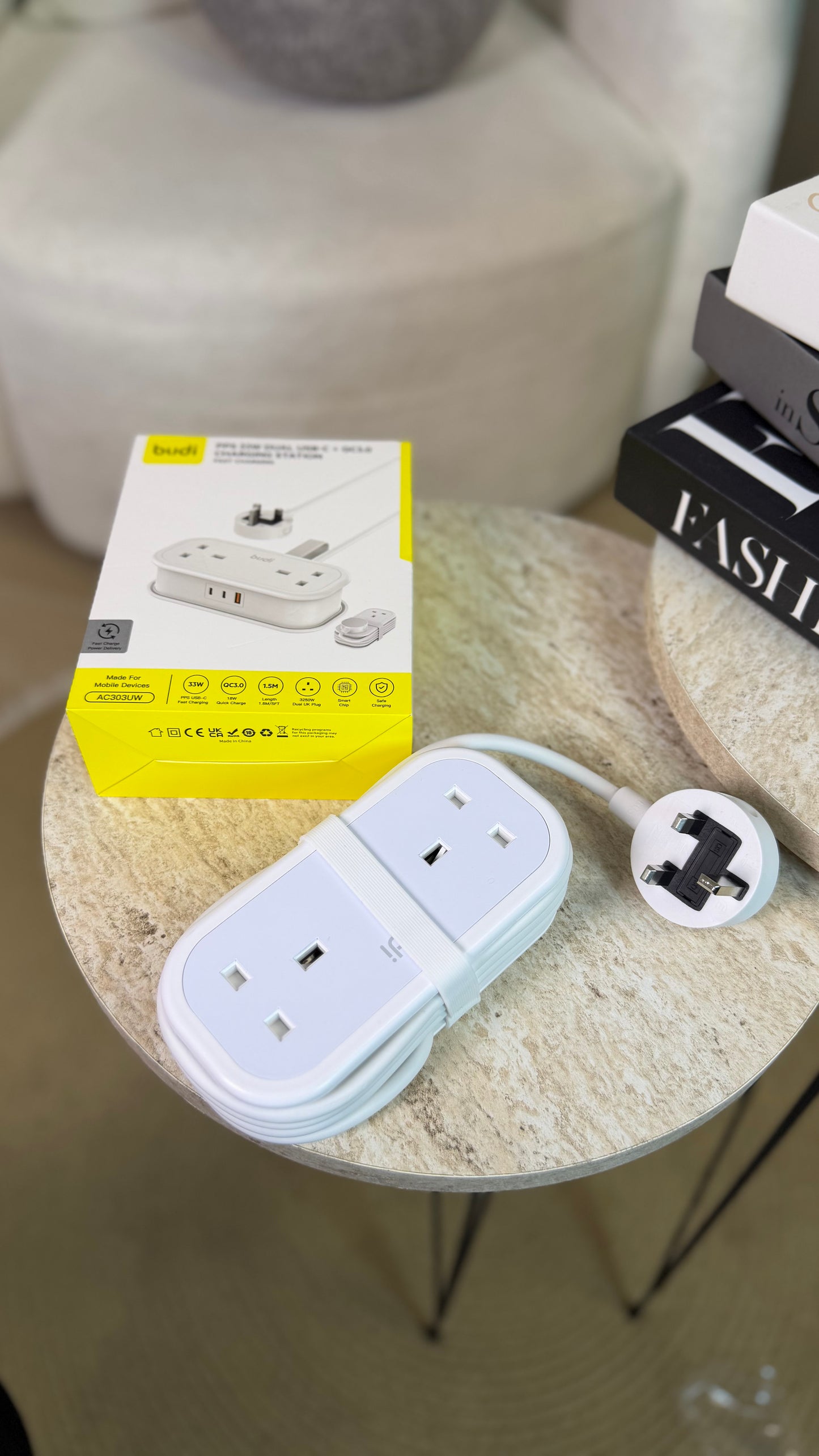 PPS 33W Dual USB-C + QC3.0 charging station